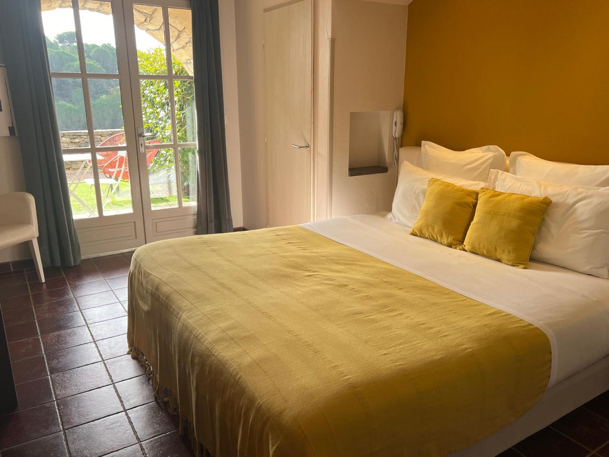 Logis Hotel Restaurant La Bergerie Aragon Zewnętrze zdjęcie