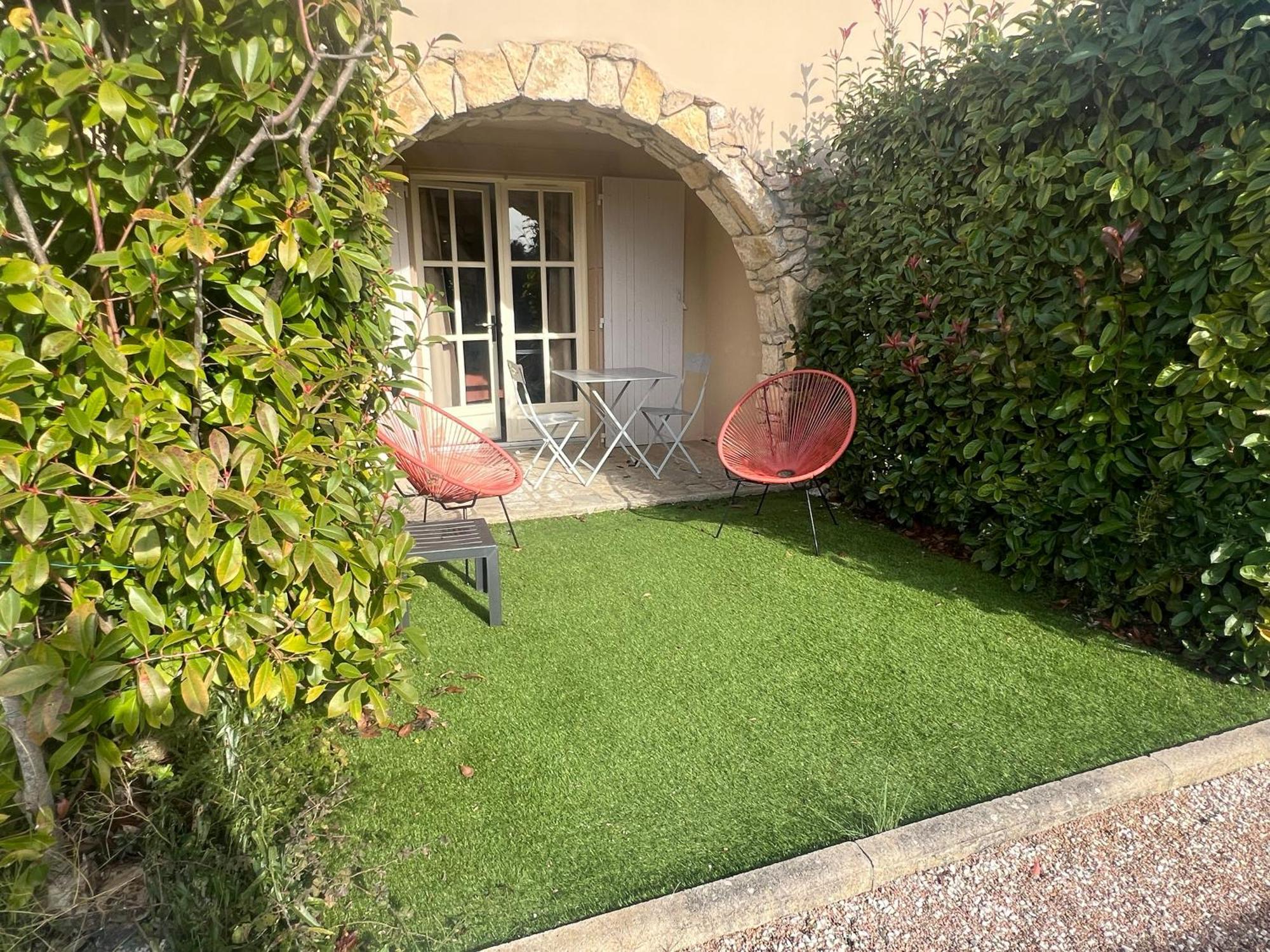 Logis Hotel Restaurant La Bergerie Aragon Zewnętrze zdjęcie