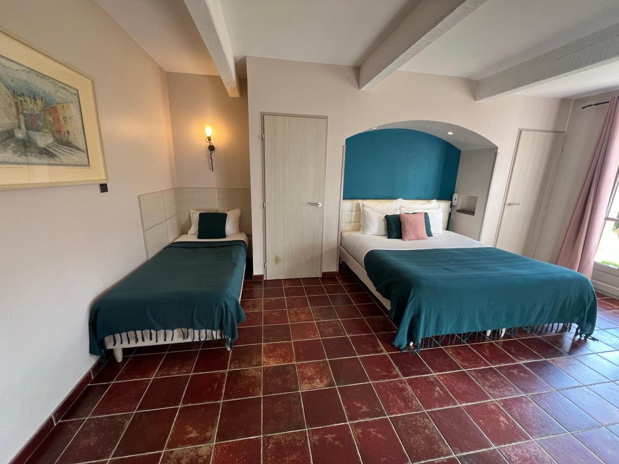 Logis Hotel Restaurant La Bergerie Aragon Zewnętrze zdjęcie