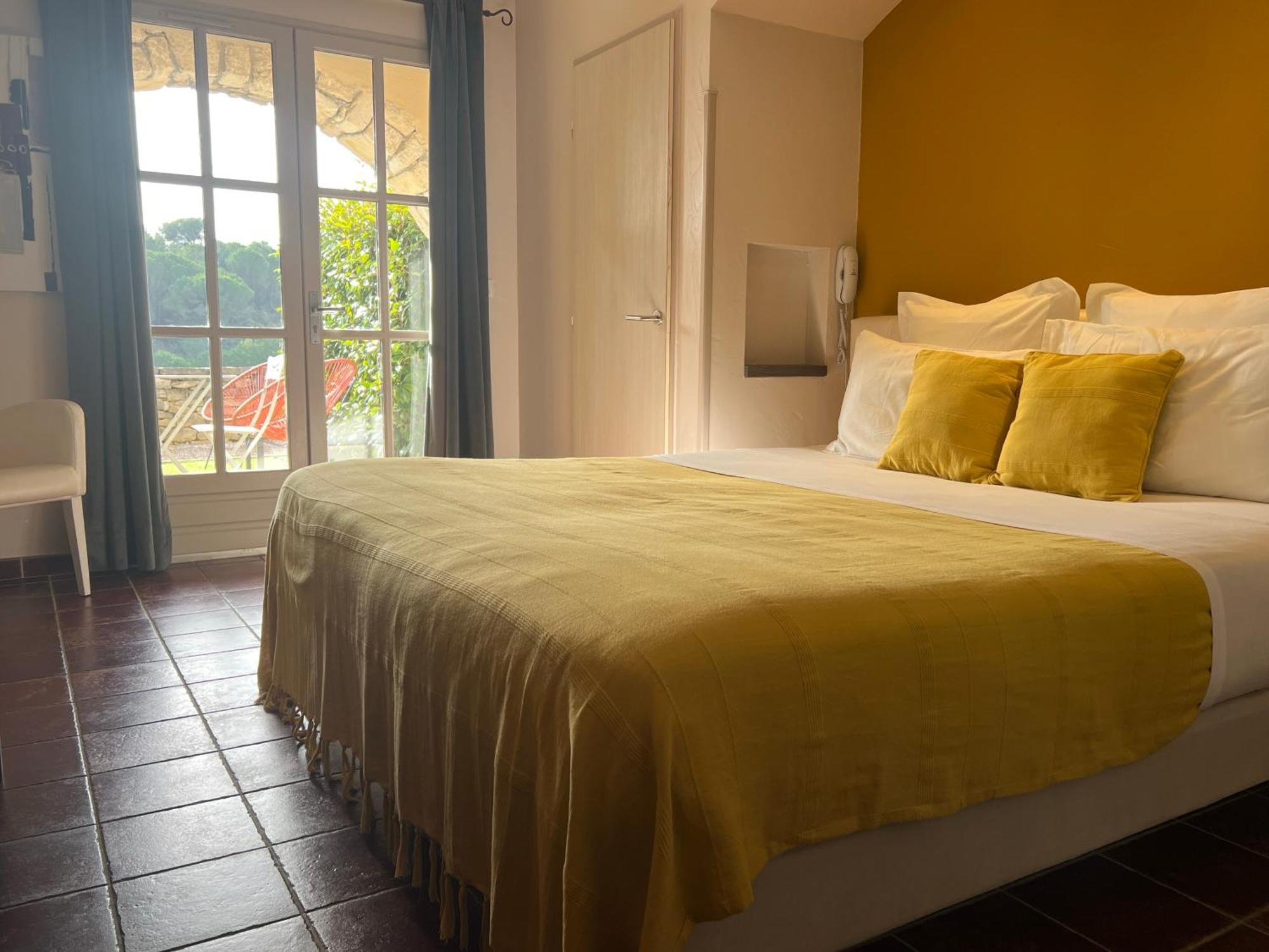 Logis Hotel Restaurant La Bergerie Aragon Zewnętrze zdjęcie