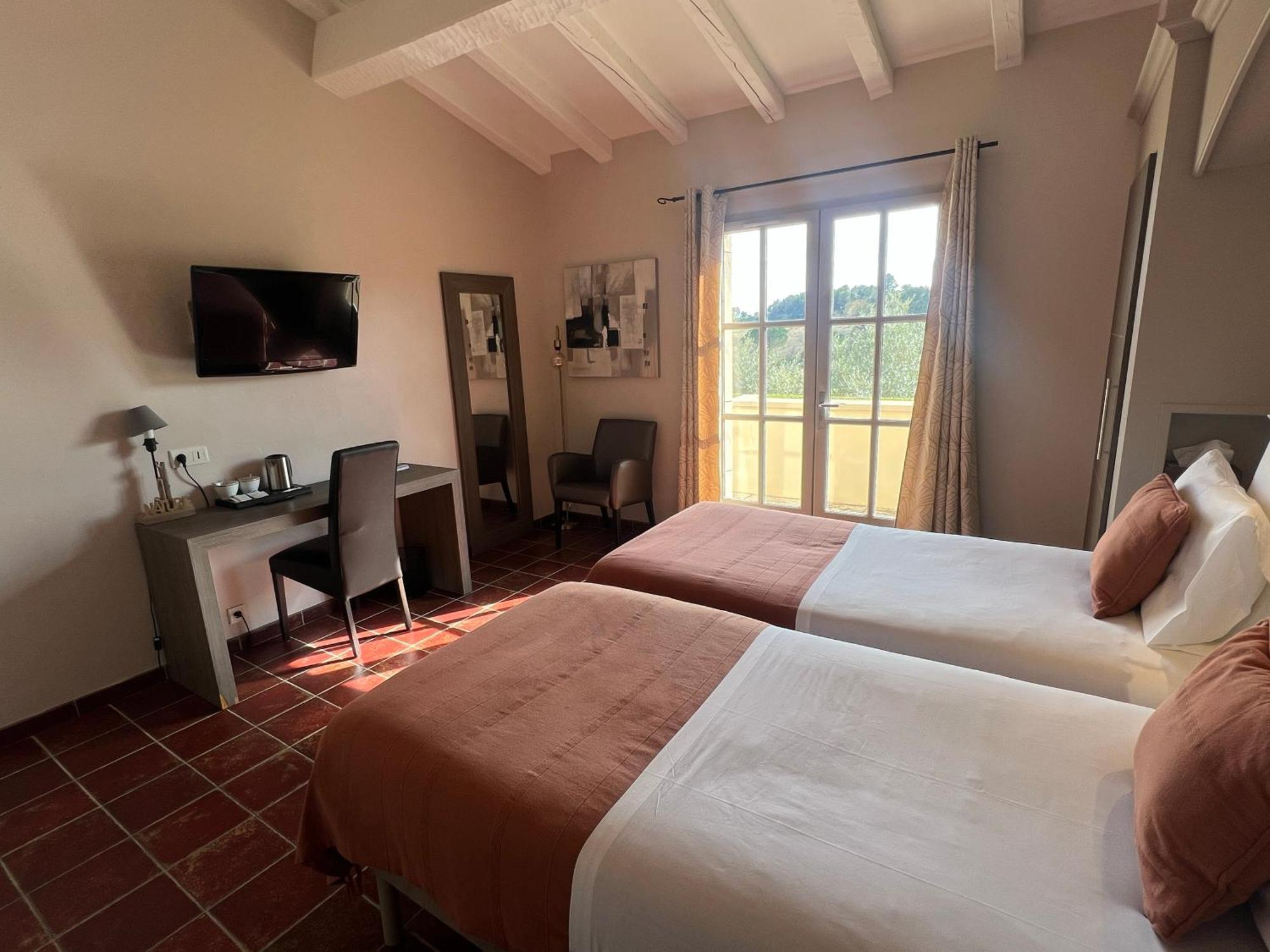Logis Hotel Restaurant La Bergerie Aragon Zewnętrze zdjęcie